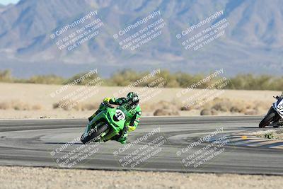 media/Dec-06-2025-CVMA (Sat) [[4a896cc04c]]/Race 8- Formula 40 MW and LW/